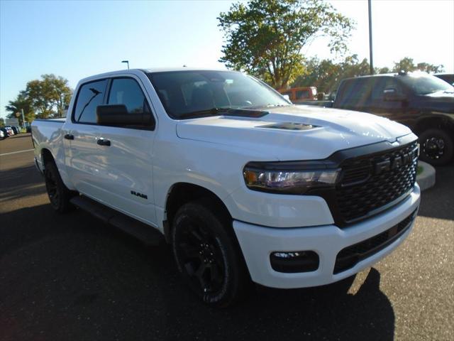 2026 RAM Ram 1500 RAM 1500 EXPRESS CREW CAB 4X4 57 BOX 2026 RAM Ram 1500 RAM 1500 EXPRESS CREW CAB 4X4 57 BOX