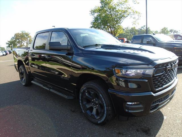 2026 RAM Ram 1500 RAM 1500 EXPRESS CREW CAB 4X4 57 BOX 2026 RAM Ram 1500 RAM 1500 EXPRESS CREW CAB 4X4 57 BOX