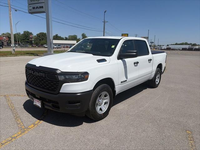 2026 Ram 1500 Tradesman Crew Cab 4x4 5'7" Box