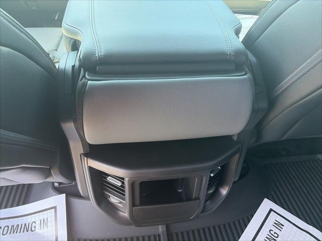 2026 Ram 1500 Tradesman Crew Cab 4x4 5'7" Box