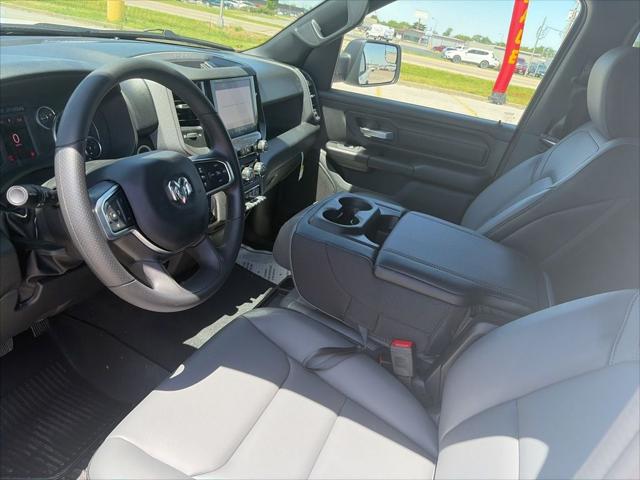 2026 Ram 1500 Tradesman Crew Cab 4x4 5'7" Box
