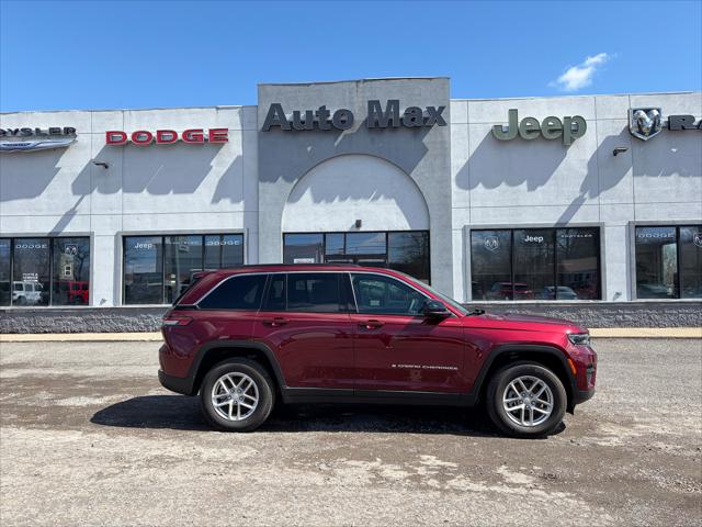 2026 Jeep Grand Cherokee GRAND CHEROKEE LAREDO X 4X4