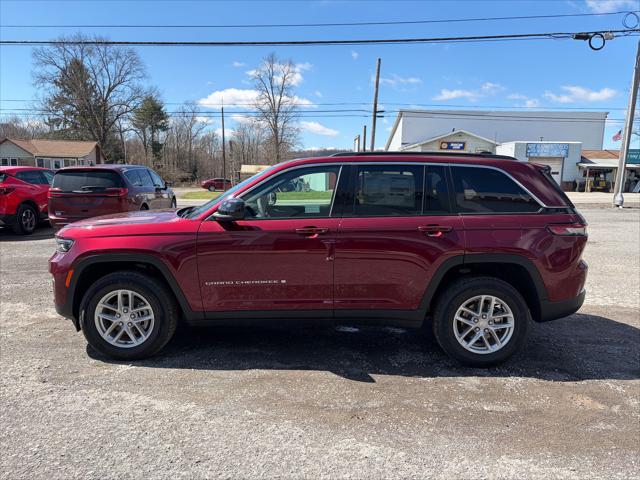 2026 Jeep Grand Cherokee GRAND CHEROKEE LAREDO X 4X4