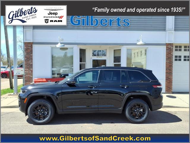 2026 Jeep Grand Cherokee Altitude 4x4 for sale in Sand Creek, WI