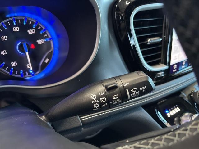 2026 Chrysler Pacifica Select AWD