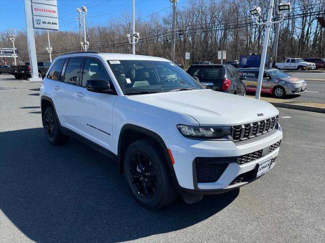 2026 Jeep Grand Cherokee GRAND CHEROKEE LAREDO ALTITUDE 4X4