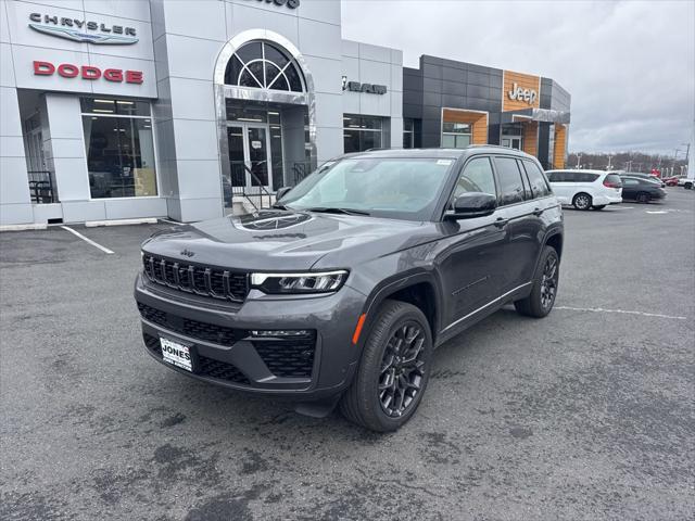 2026 Jeep Grand Cherokee GRAND CHEROKEE SUMMIT 4X4