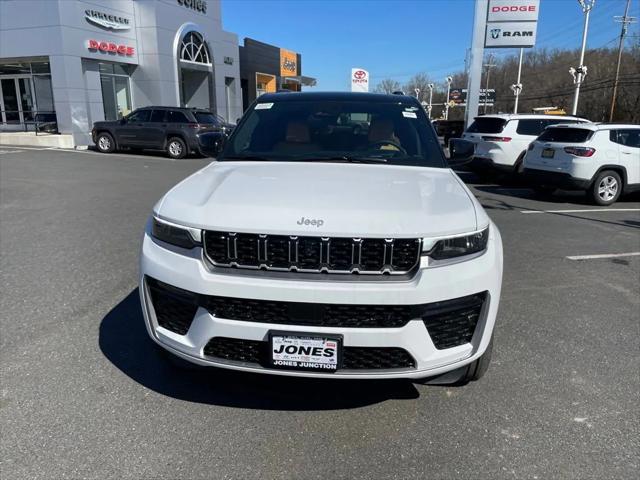 2026 Jeep Grand Cherokee GRAND CHEROKEE SUMMIT 4X4