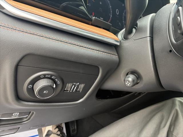 2026 Jeep Grand Cherokee Summit 4x4