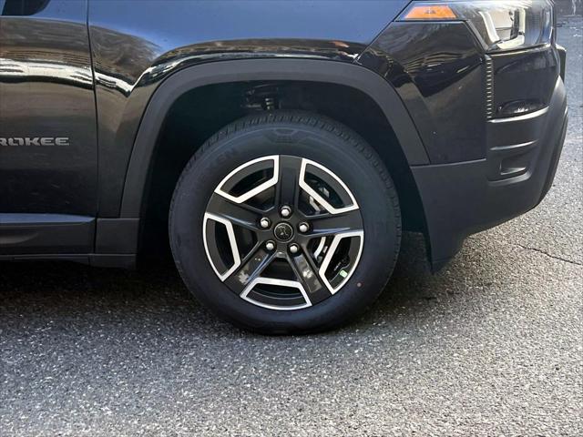 2026 Jeep Cherokee CHEROKEE LAREDO 4X4