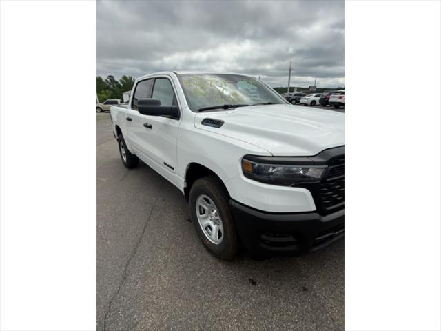 2026 RAM Ram 1500 RAM 1500 TRADESMAN CREW CAB 4X4 57 BOX