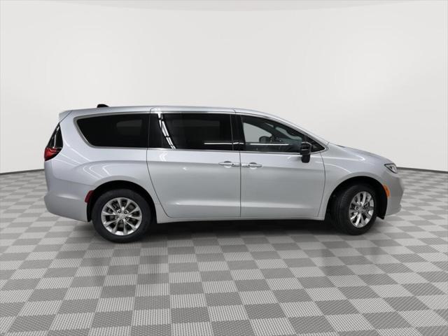 2026 Chrysler Pacifica PACIFICA SELECT AWD 2026 Chrysler Pacifica PACIFICA SELECT AWD