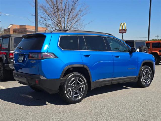 2026 Jeep Cherokee CHEROKEE LAREDO 4X4