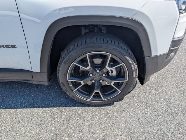 2026 Jeep Cherokee CHEROKEE OVERLAND 4X4 2026 Jeep Cherokee CHEROKEE OVERLAND 4X4