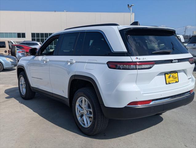 2026 Jeep Grand Cherokee GRAND CHEROKEE LAREDO X 4X2