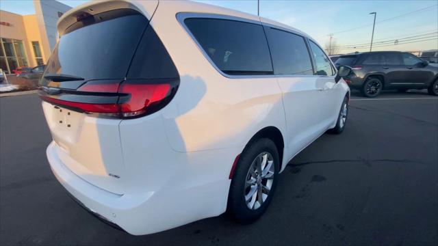 2026 Chrysler Pacifica PACIFICA SELECT AWD 2026 Chrysler Pacifica PACIFICA SELECT AWD