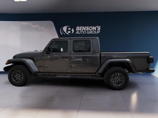 2026 Jeep Gladiator GLADIATOR SPORT S 4X4 2026 Jeep Gladiator GLADIATOR SPORT S 4X4