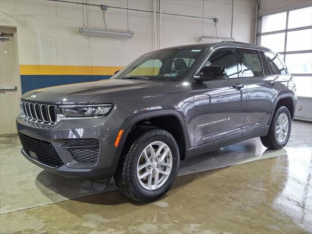 2026 Jeep Grand Cherokee GRAND CHEROKEE LAREDO X 4X4