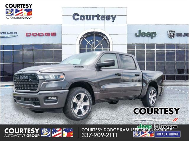 2026 RAM 1500 RAM 1500 EXPRESS CREW CAB 4X2 57 BOX
