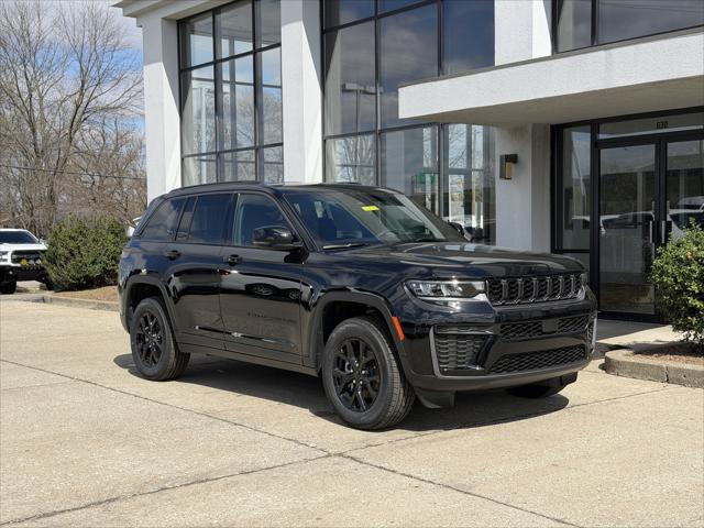 2026 Jeep Grand Cherokee GRAND CHEROKEE LAREDO ALTITUDE 4X4