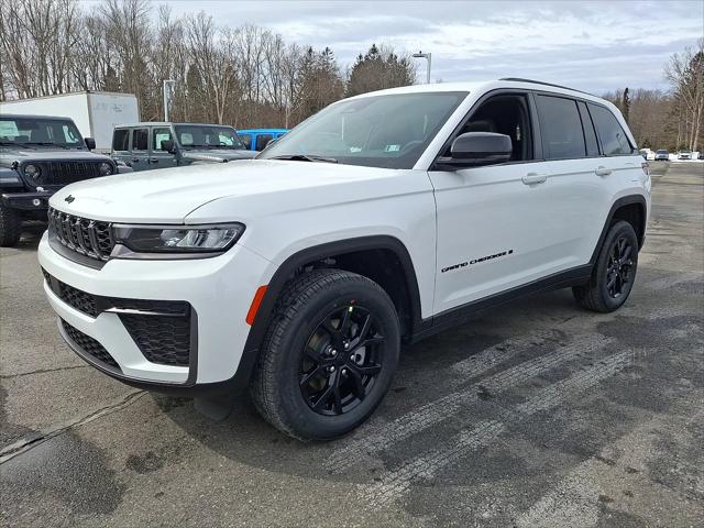 2026 Jeep Grand Cherokee GRAND CHEROKEE LAREDO ALTITUDE 4X4 2026 Jeep Grand Cherokee GRAND CHEROKEE LAREDO ALTITUDE 4X4