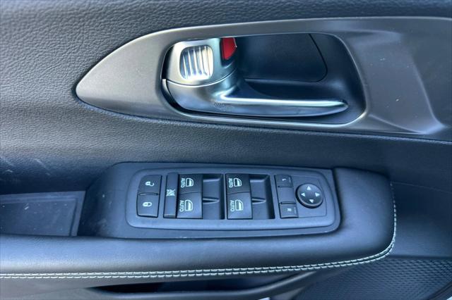 2026 Chrysler Voyager LX
