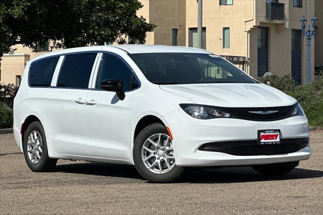 2026 Chrysler Voyager VOYAGER LX