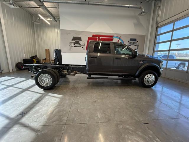 2026 RAM Ram 5500 Chassis Cab RAM 5500 TRADESMAN CHASSIS CREW CAB 4X4 60 CA