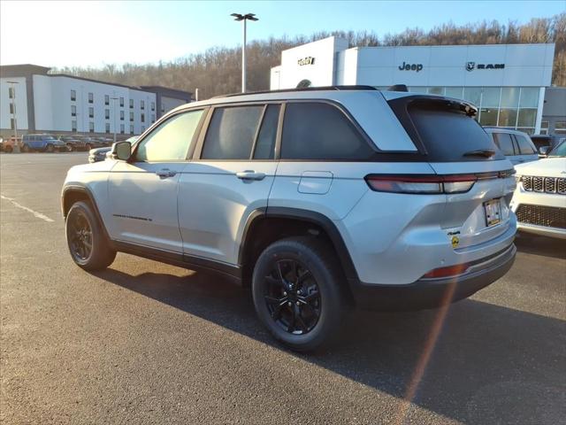 2026 Jeep Grand Cherokee GRAND CHEROKEE LAREDO ALTITUDE 4X4 2026 Jeep Grand Cherokee GRAND CHEROKEE LAREDO ALTITUDE 4X4
