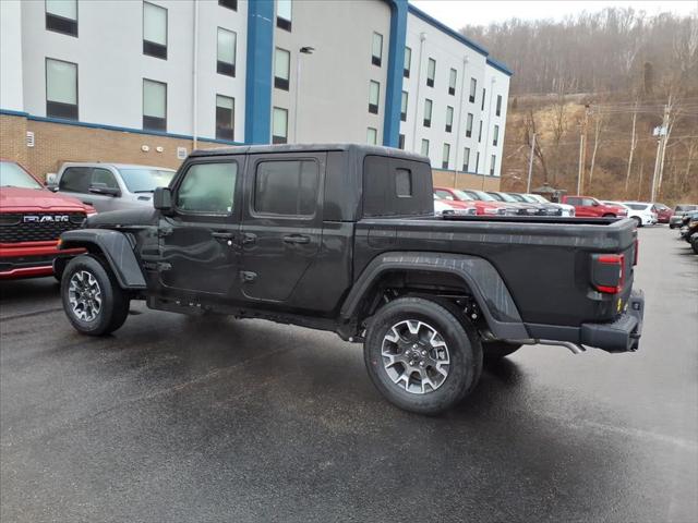 2026 Jeep Gladiator GLADIATOR SAHARA 4X4 2026 Jeep Gladiator GLADIATOR SAHARA 4X4