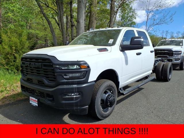 2026 RAM Ram 3500 Chassis Cab RAM 3500 TRADESMAN CREW CAB CHASSIS 4X4 60 CA