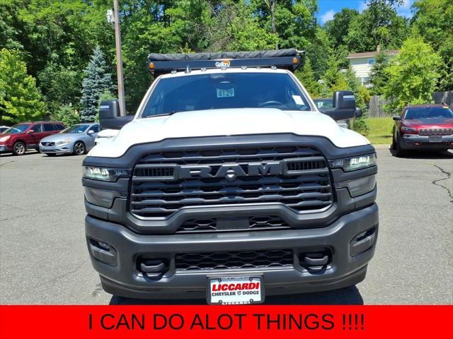 2026 RAM 3500 Chassis RAM 3500 TRADESMAN CREW CAB CHASSIS 4X4 60 CA