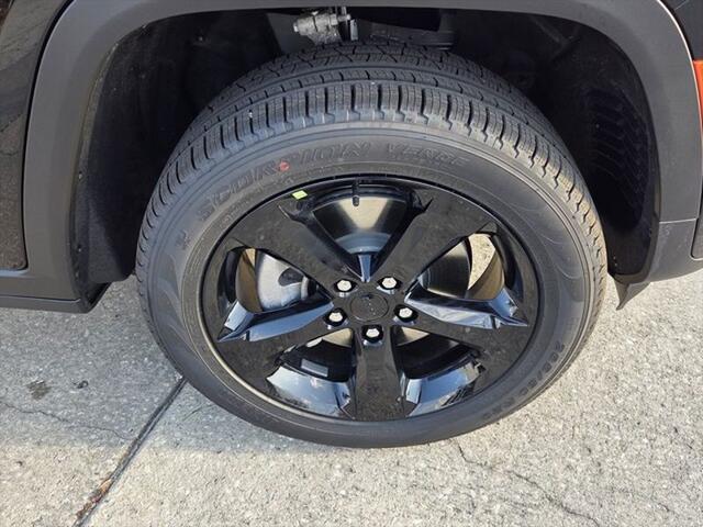 2026 Jeep Grand Cherokee Limited 4x2