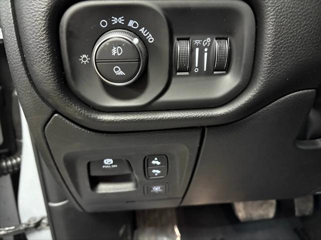 2026 Ram 1500 Laramie Crew Cab 4x4 5'7" Box