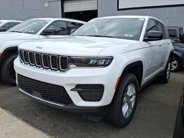 2026 Jeep Grand Cherokee GRAND CHEROKEE LAREDO 4X4