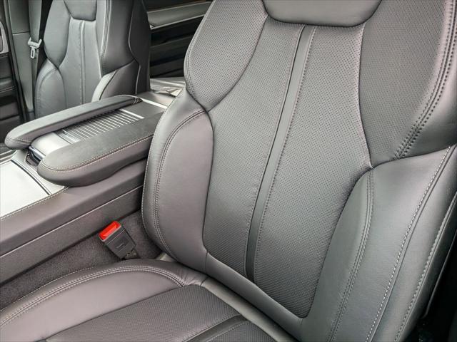 2026 Jeep Grand Wagoneer Limited Altitude 4x4