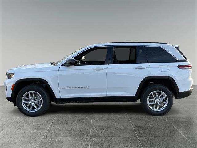 2026 Jeep Grand Cherokee GRAND CHEROKEE LAREDO 4X2