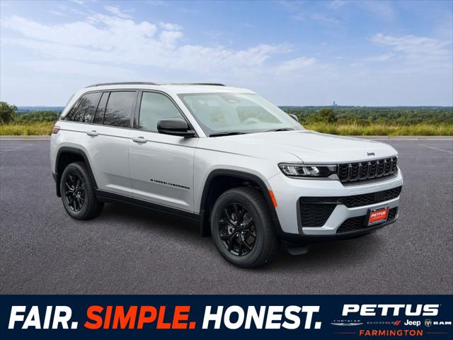 2026 Jeep Grand Cherokee GRAND CHEROKEE LAREDO ALTITUDE 4X4 2026 Jeep Grand Cherokee GRAND CHEROKEE LAREDO ALTITUDE 4X4