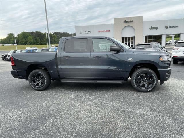 2026 RAM Ram 1500 RAM 1500 EXPRESS CREW CAB 4X4 57 BOX
