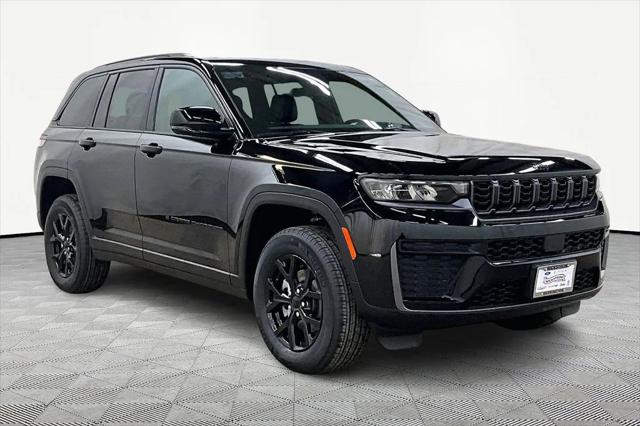 2026 Jeep Grand Cherokee GRAND CHEROKEE LAREDO ALTITUDE 4X4