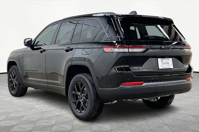 2026 Jeep Grand Cherokee GRAND CHEROKEE LAREDO ALTITUDE 4X4