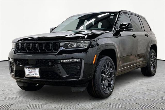 2026 Jeep Grand Cherokee Summit 4x4 for sale in Barrington, IL