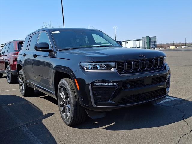 2026 Jeep Grand Cherokee GRAND CHEROKEE LIMITED RESERVE 4X4