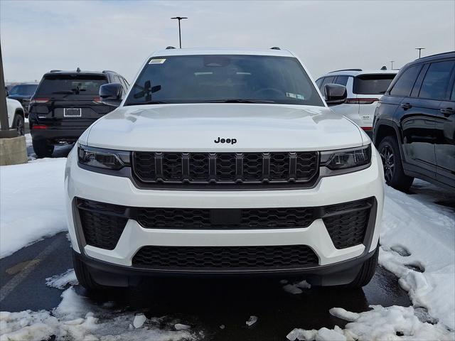2026 Jeep Grand Cherokee GRAND CHEROKEE L LAREDO ALTITUDE 4X4