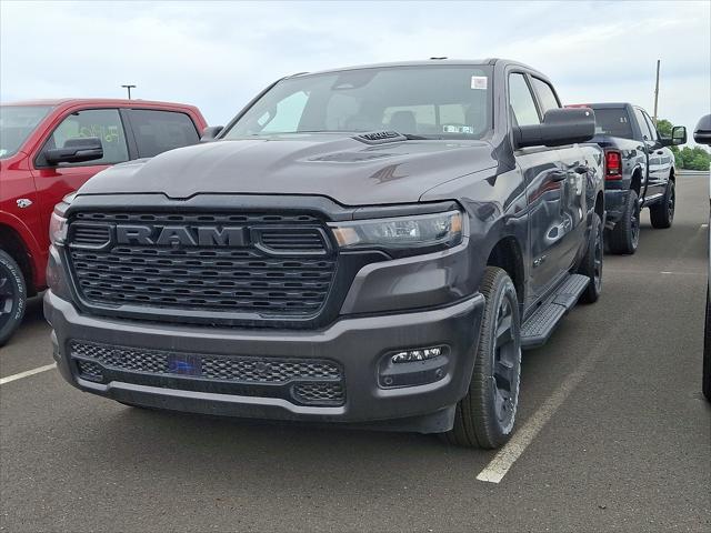 2026 RAM Ram 1500 RAM 1500 EXPRESS CREW CAB 4X4 57 BOX