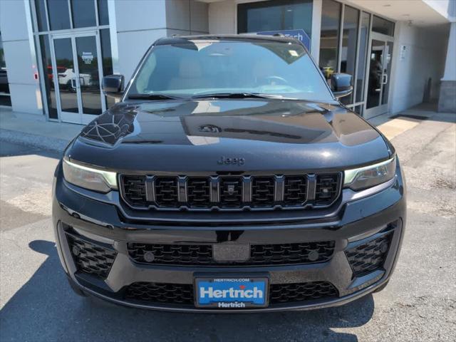 2026 Jeep Grand Cherokee GRAND CHEROKEE SUMMIT 4X4 2026 Jeep Grand Cherokee GRAND CHEROKEE SUMMIT 4X4