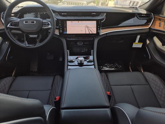 2026 Jeep Grand Cherokee Summit 4x4