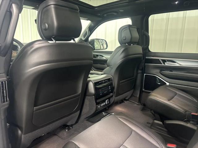 2026 Jeep Grand Wagoneer Limited Altitude 4x4