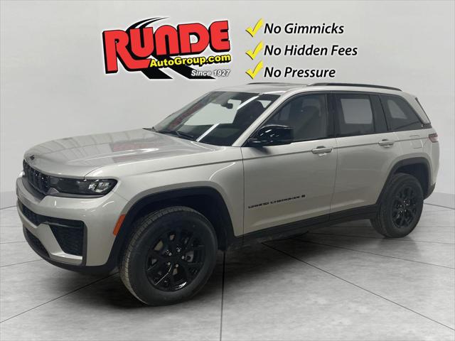 2026 Jeep Grand Cherokee GRAND CHEROKEE LAREDO ALTITUDE 4X4 2026 Jeep Grand Cherokee GRAND CHEROKEE LAREDO ALTITUDE 4X4