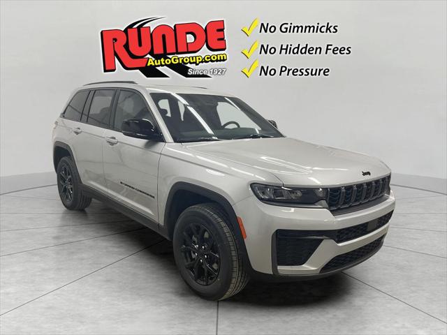 2026 Jeep Grand Cherokee GRAND CHEROKEE LAREDO ALTITUDE 4X4 2026 Jeep Grand Cherokee GRAND CHEROKEE LAREDO ALTITUDE 4X4